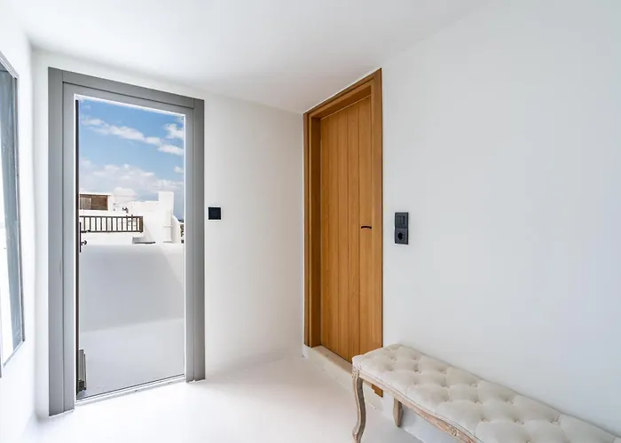 Town Pin By Monocle Apartmán