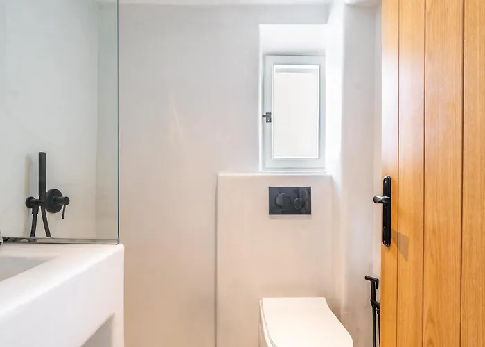 Town Pin By Monocle Apartmán